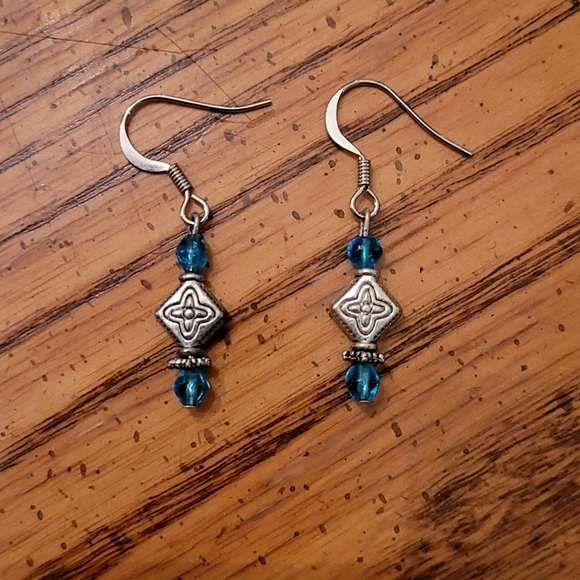 Jewelry - vintage handmade earrings